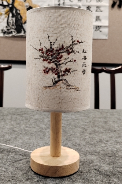 梅魂砺洁（作者：陈俏）_副本.jpg